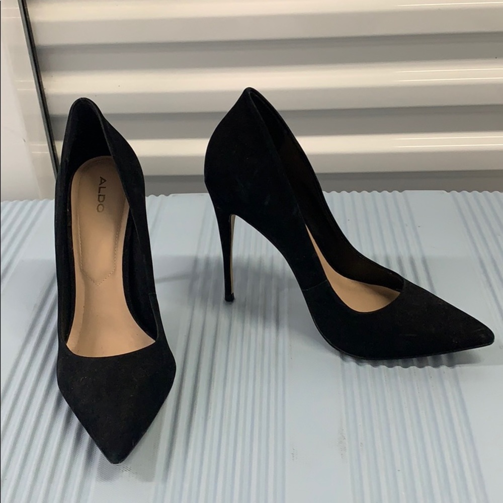 Aldo Black Suede Stiletto..Reposh